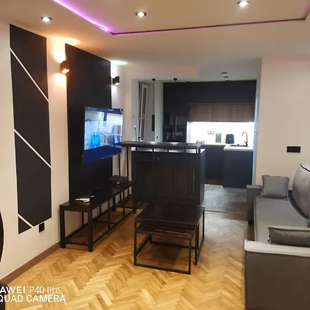 Super W Centrum Miasta 公寓